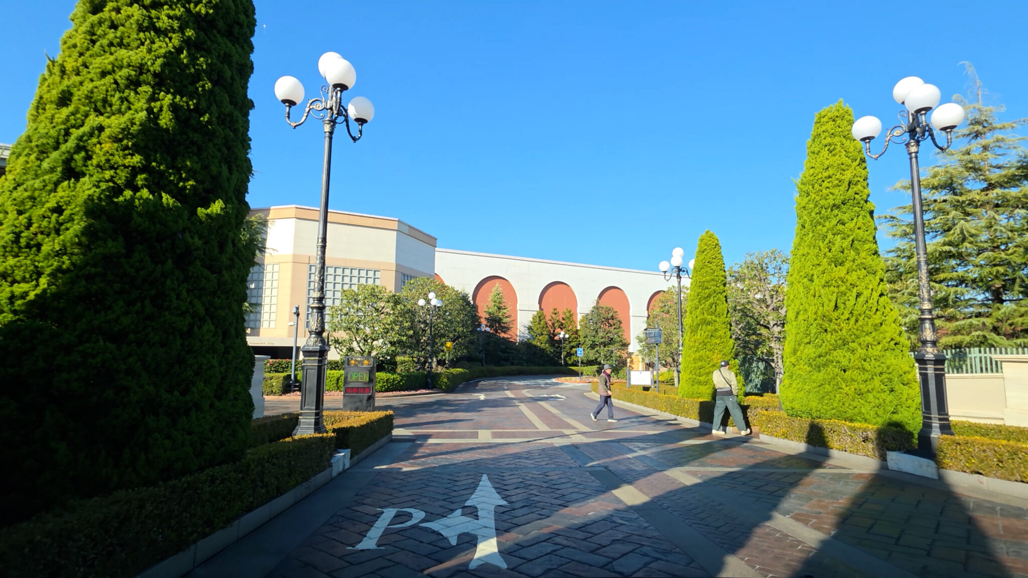 東京ディズニーシー・ホテルミラコスタ 立体駐車場4F入口までの行き方