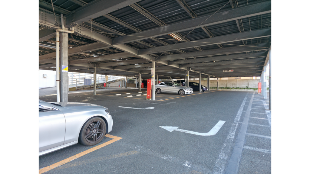 トーケンパーキング 場内表示(フロア案内と掲示)