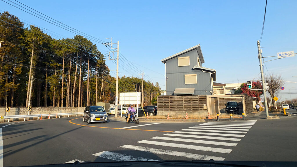 圏央道入口交差点(通過ポイント)