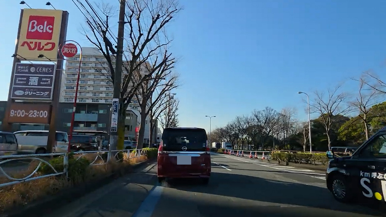 ベルク江戸川臨海店 屋上（RF）駐車場入口（行き方・進入ルート）