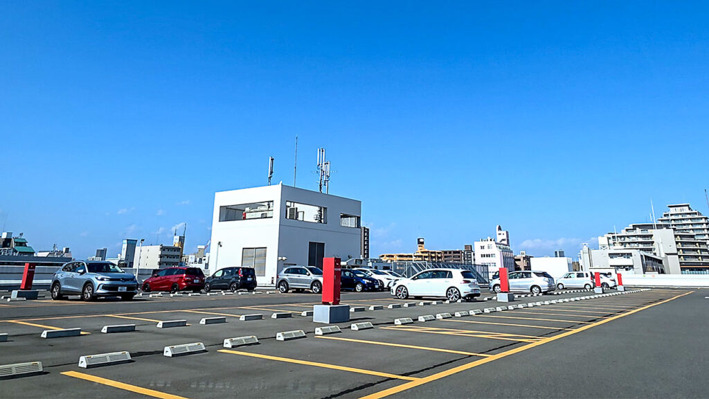 中央林間東急スクエア 屋上駐車場 RFフロア