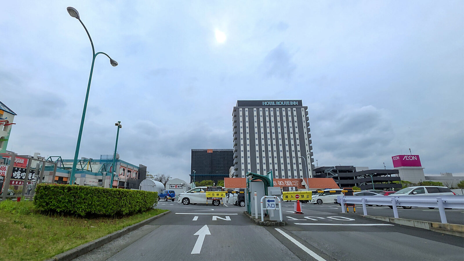 アルカサール平面駐車場入口までの行き方