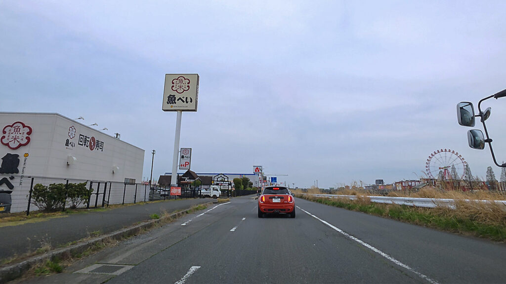 魚べい 千葉ニュータウン店付近から牧の原モア方面へ向かう道路