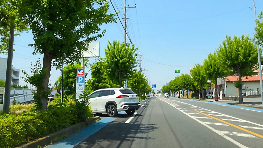イトーヨーカドー 久喜店 新立体第一駐車場入口付近のP表示